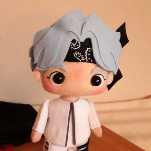 Bonecos do Bts | Suga