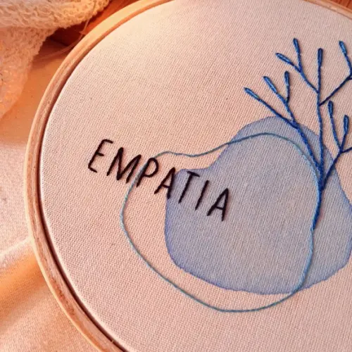 Empatia- Quadro Bordado