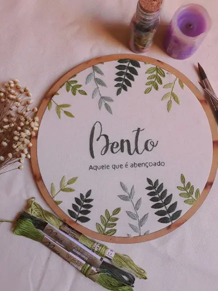 Porta Maternidade Minimalista - Folhas