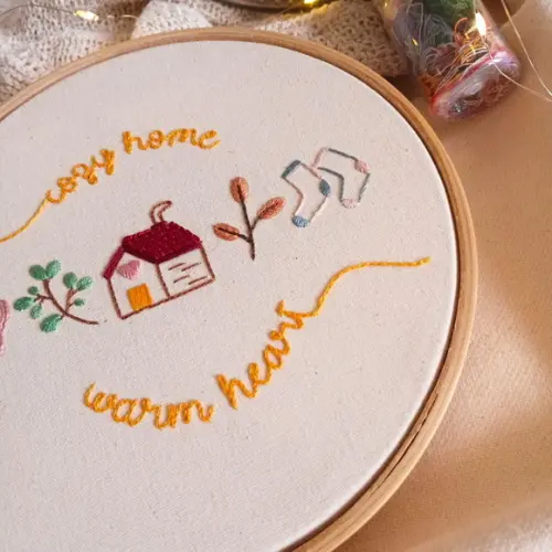 Quadro Bordado - Cozy Home, Warm Heart