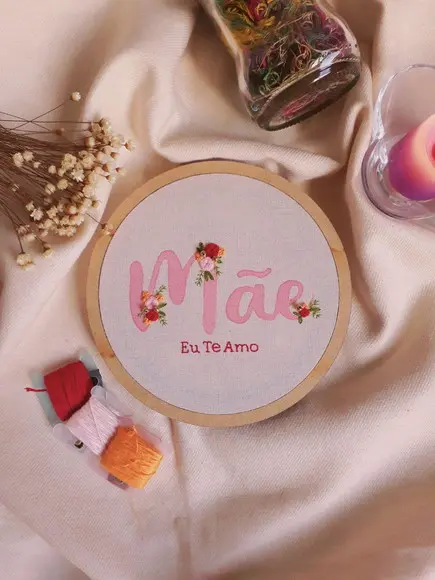 Quadro Bordado - Dia das Mães