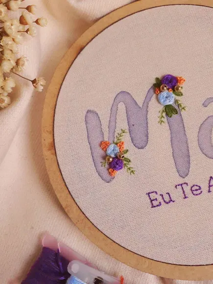 Quadro Bordado - Mãe Eu Te Amo