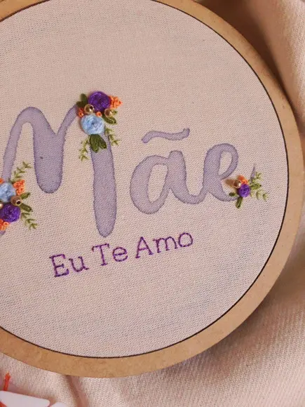 Quadro Bordado - Mãe Eu Te Amo
