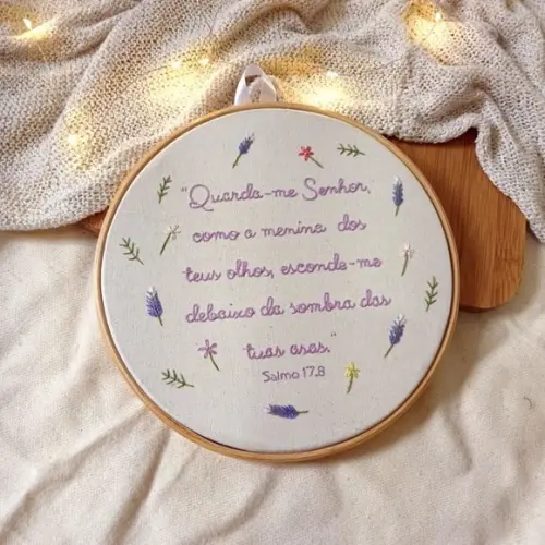 Quadro Bordado Decorativo