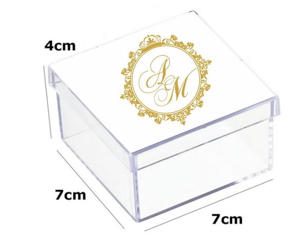 Latinha Acrilica 7x7x4-monograma 10
