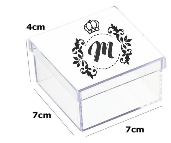 Latinha Acrilica 7x7x4-monograma 26