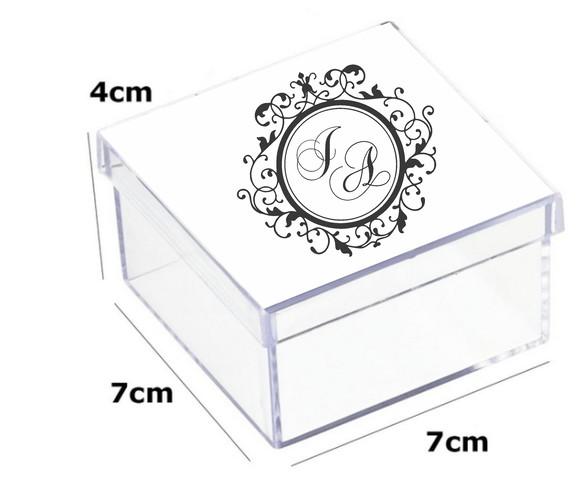 Latinha Acrilica 7x7x4-monograma 27