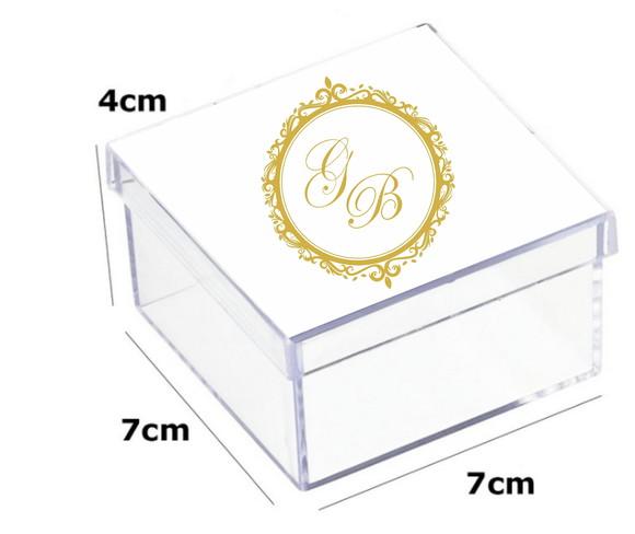 Latinha Acrilica 7x7x4-monograma 35