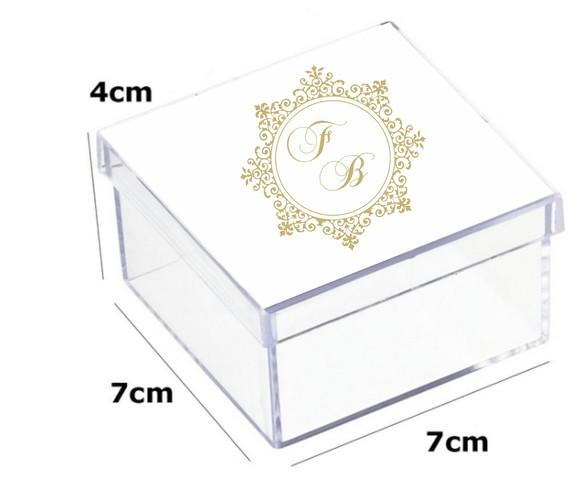 Latinha Acrilica 7x7x4-monograma 38