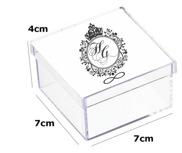 Latinha Acrilica 7x7x4-monograma 49
