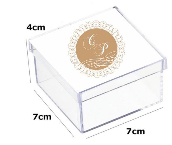 Latinha Acrilica 7x7x4-monograma 61