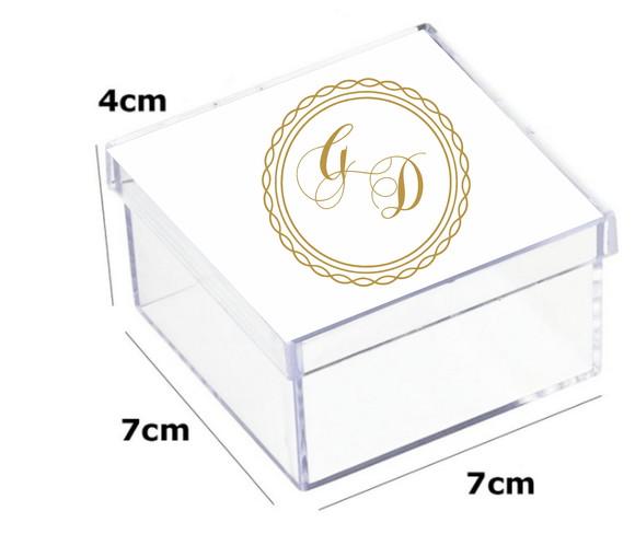 Latinha Acrilica 7x7x4-monograma 79