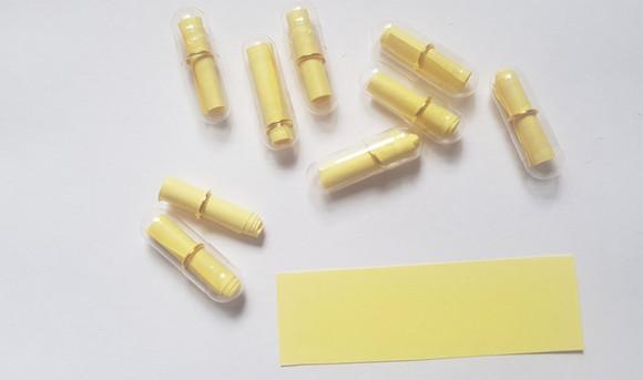 Mini Cápsulas Mensagens/sem Nada Escrito,papel Amarelo