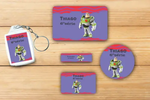 Adesivos Escolar+ Chaveiro Acrilico -buzz Lightyear-modelo 3