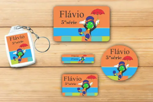 Adesivos Escolar+ Chaveiro Acrilico -grilo Falante-mod 1