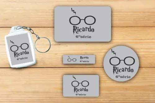 Adesivos Escolar+ Chaveiro Acrilico -harry Potter-modelo 3