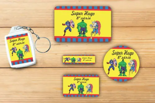 Adesivos Escolar+ Chaveiro Acrilico -vingadores-mod 3