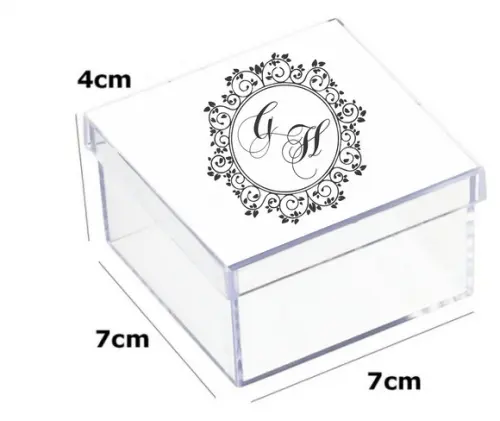 Latinha Acrilica 7x7x4-monograma 14