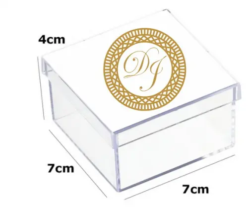 Latinha Acrilica 7x7x4-monograma 33
