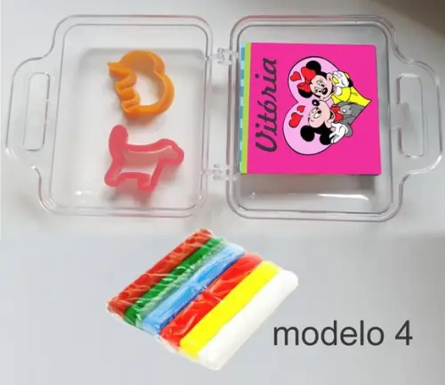 Maletinha Massinha -turma do Mickey