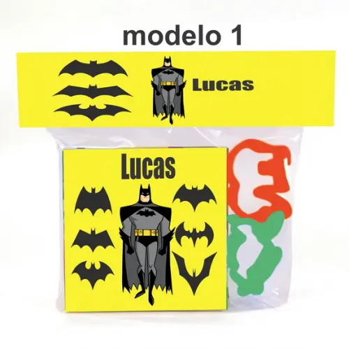 Massinha e 2 Cortador-batman