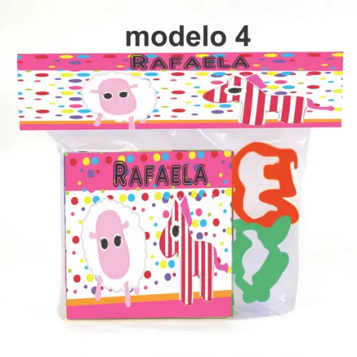 Massinha e 2 Cortador-lalaloopsy