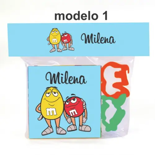 Massinha e 2 Cortador-m&m