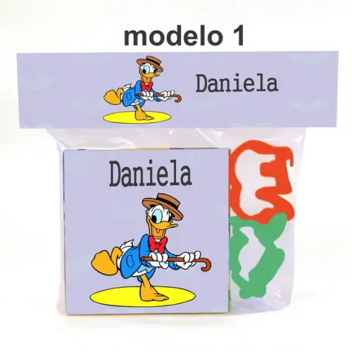 Massinha e 2 Cortador-pato Donald