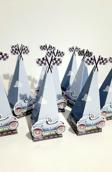 Cone Carro Vintage - 10 cm