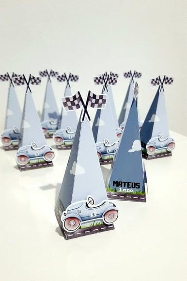 Cone Carro Vintage - 10 cm