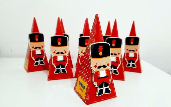 Cone Pirâmide - Soldadinho De Chumbo