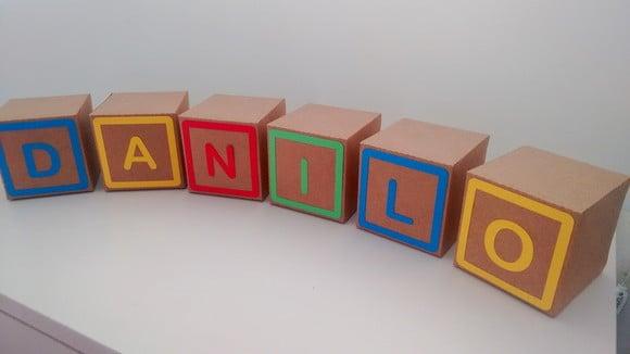 Cubo e Letra