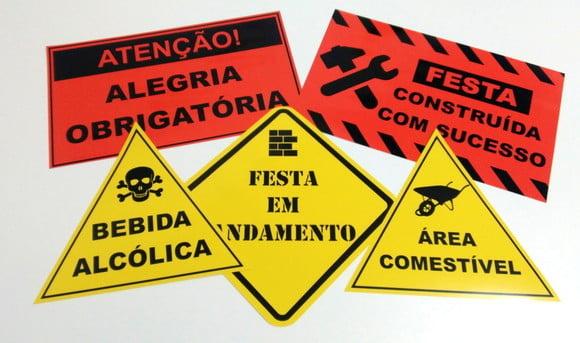 Frete Grátis: Placas Decorativas - Construção