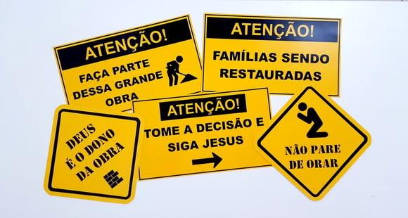 Frete Grátis: Placas Decorativas - Igreja