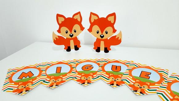 Kit Bandeirola e Display - Raposinha