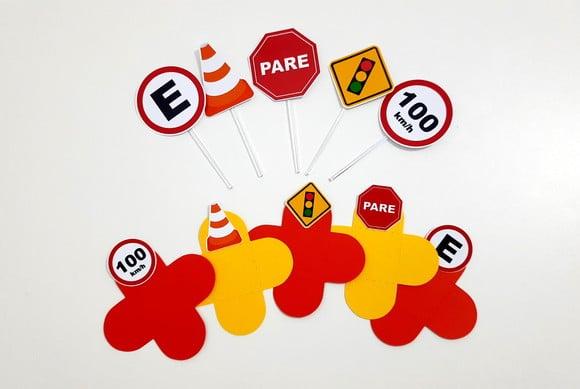 Kit Forminha e Topper - Meios de Transporte