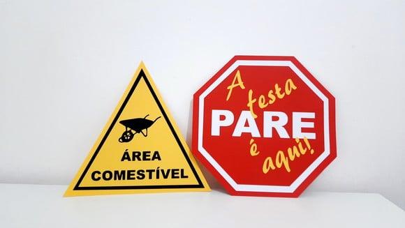 Placa Decorativa 30 cm - Construção Scrap