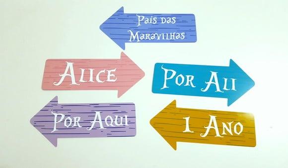 Placas Decorativas - Alice no País das Maravilhas