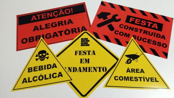 Placas Decorativas - Construção