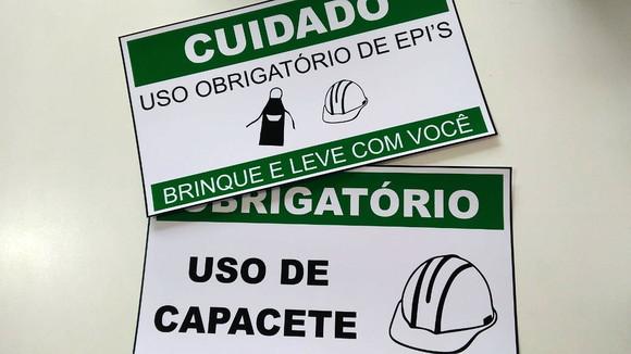Placas Decorativas - Construção