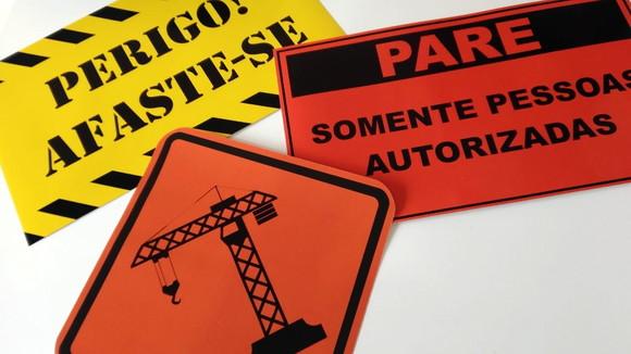 Placas Decorativas - Construção