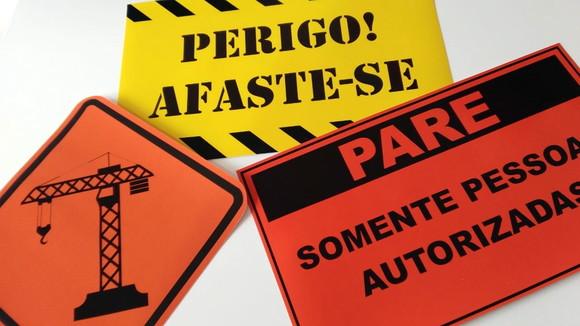 Placas Decorativas - Construção