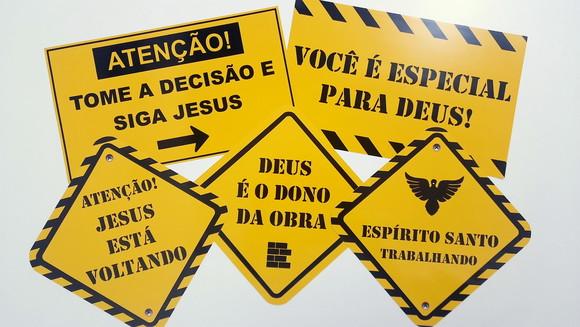 Placas Decorativas - Igreja / Obras