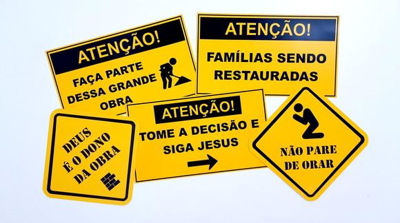 Placas Decorativas - Igreja / Obras