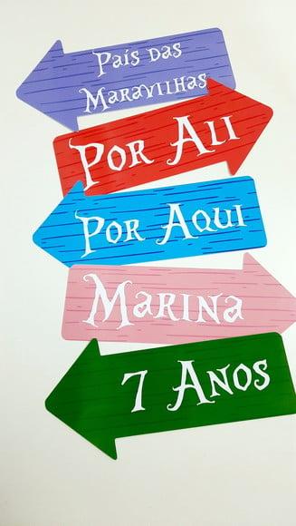 Setas Alice no País das Maravilhas