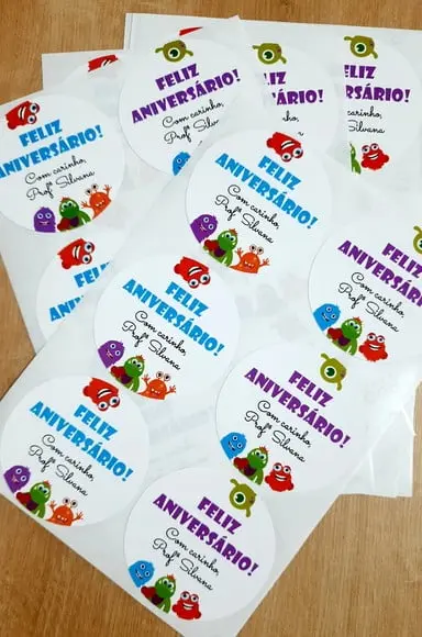 Adesivos 6 cm - Monstrinhos