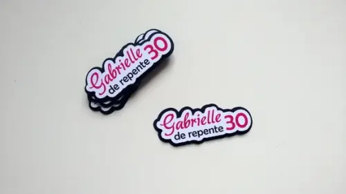 Aplique em camadas - De repente 30