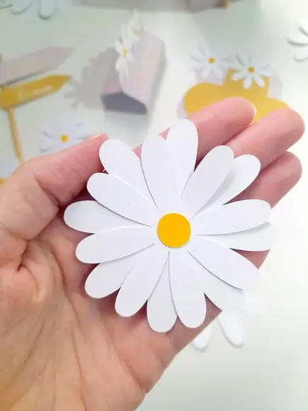 Aplique em Scrap Margarida 5 cm
