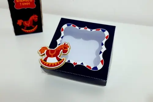 Caixa para 4 doces - Fábrica de Brinquedos