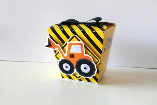 Caixa Sushi - Construção